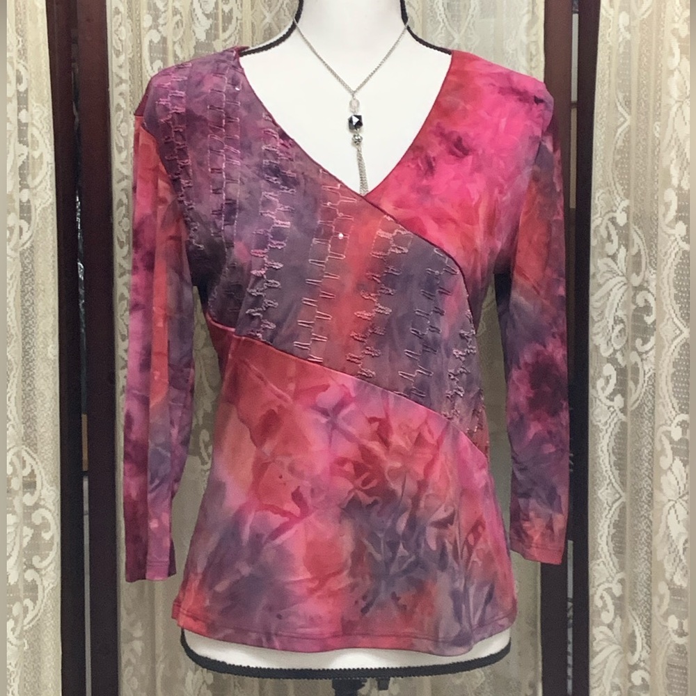 ONLY NINE PULLOVER TOP - SZ M